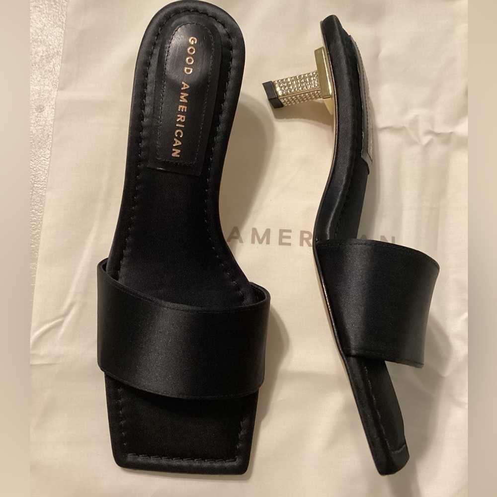 Good American Black Heels with Gold Block Heel - NIB